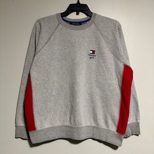 Vintage Tommy Hilfiger Gray and Red Crewneck Sweatshirt